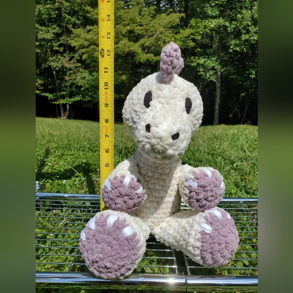 Big Beach Foam Tarbosaurus Crochet Plushie Dinosaur Toy| 13" Sitting Plush - Picture 8 of 9